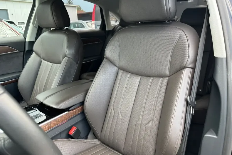 Audi A8 din 2021 cu 39.500 km - oferta AUD217530 - foto 4