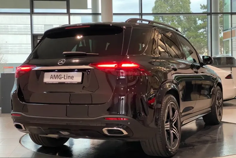 Mercedes-Benz GLE 450 (Clasa GLE) din 2025 cu 33.558 km - oferta MER217538 - foto 3