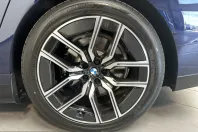 BMW i7 (Seria 7) din 2024 cu 32.450 km - oferta BMW217541 - foto 3