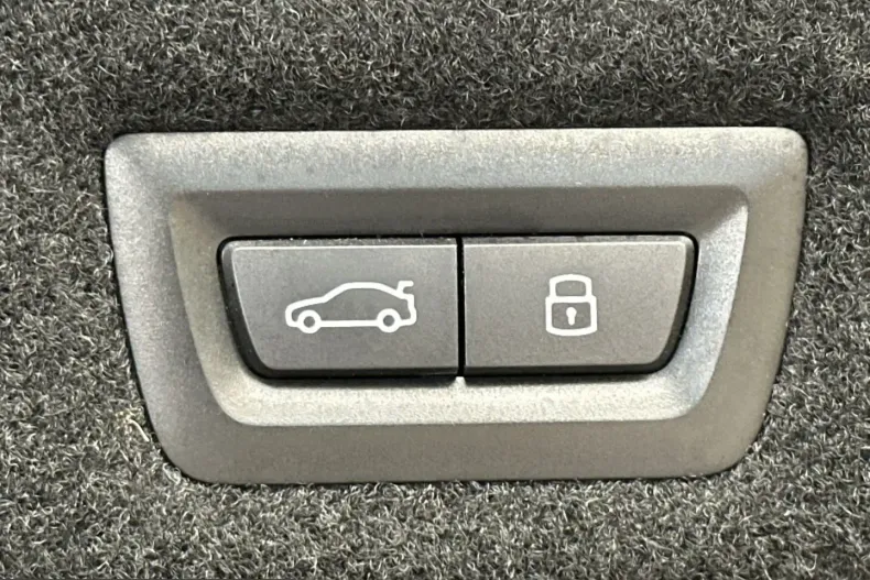 BMW i7 (Seria 7) din 2024 cu 32.450 km - oferta BMW217541 - foto 7