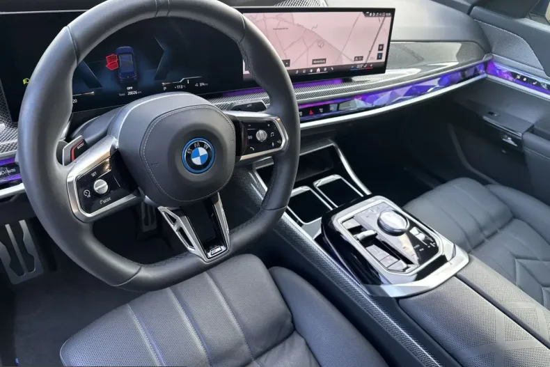 BMW i7 (Seria 7) din 2024 cu 32.450 km - oferta BMW217541 - foto 8