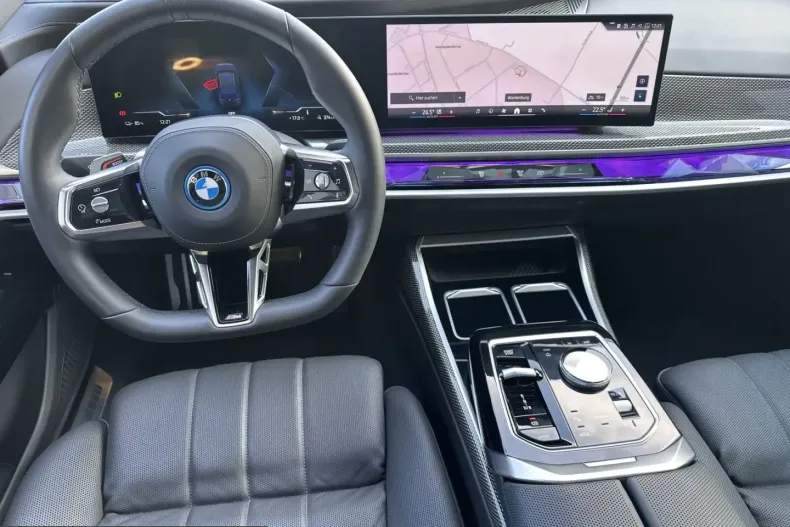 BMW i7 (Seria 7) din 2024 cu 32.450 km - oferta BMW217541 - foto 12