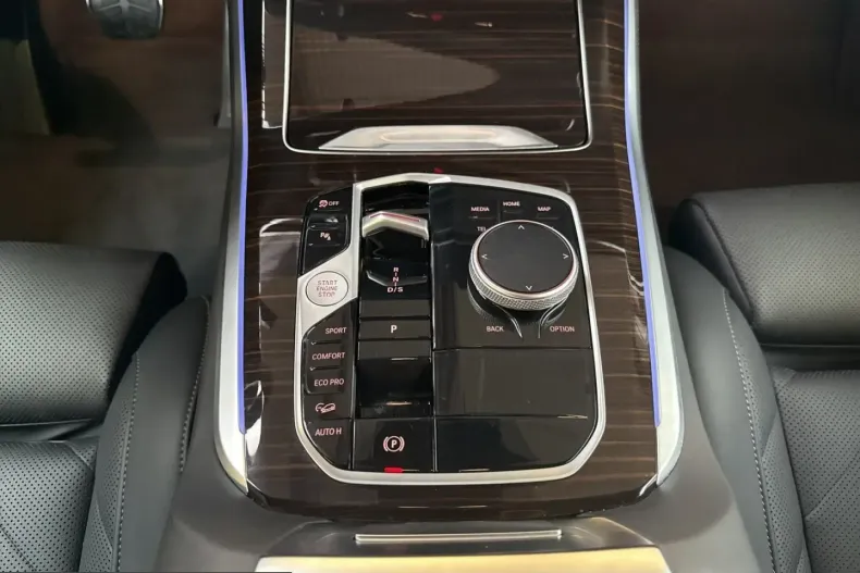 BMW X5 (Seria X) din 2024 cu 11.987 km - oferta BMW217550 - foto 12