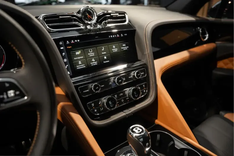Bentley Bentayga din 2022 cu 94.502 km - oferta BEN217556 - foto 46