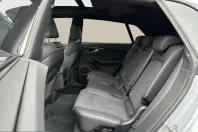 Audi SQ8 din 2025 cu 9.895 km - oferta AUD217570 - foto 9