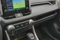 Toyota RAV4 din 2022 cu 33.014 km - oferta TOY217572 - foto 8