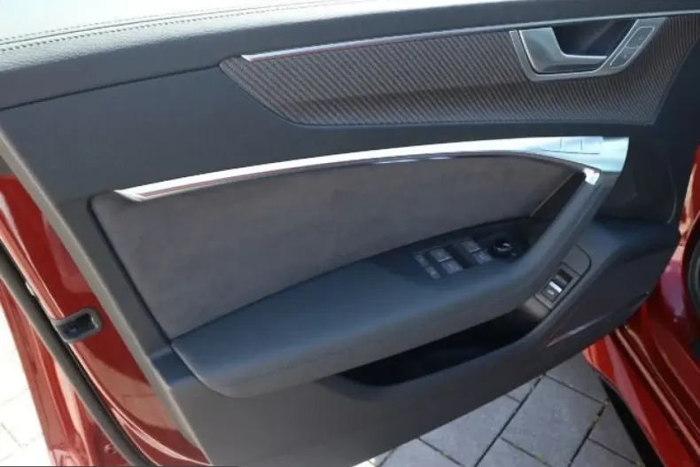 Audi RS6 din 2025 cu 14.758 km - oferta AUD217573 - foto 15