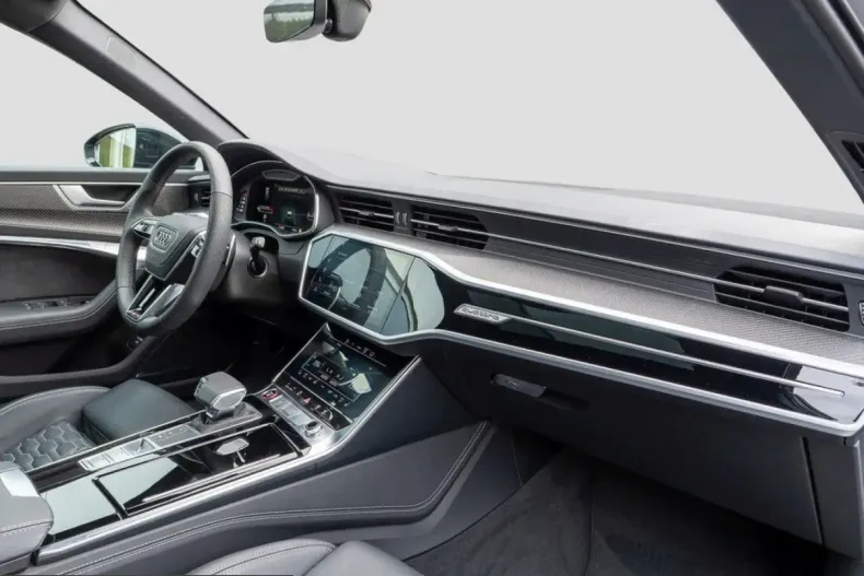 Audi RS6 din 2025 cu 13.926 km - oferta AUD217575 - foto 13