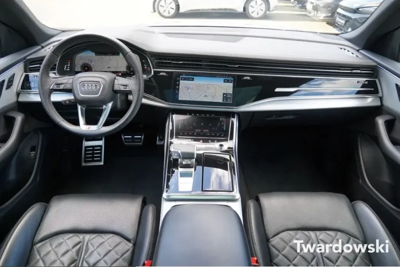 Audi Q8 din 2025 cu 17.228 km - oferta AUD217583 - foto 11