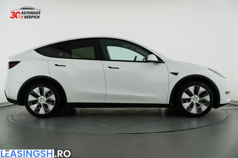 Tesla Model Y din 2023 cu 55.725 km - oferta TES217590 - foto 5