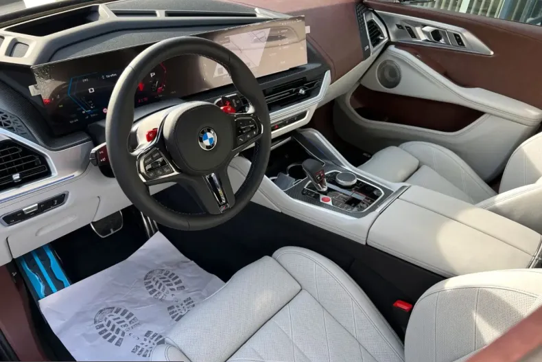 BMW XM (Seria X) din 2023 cu 16.450 km - oferta BMW217595 - foto 20
