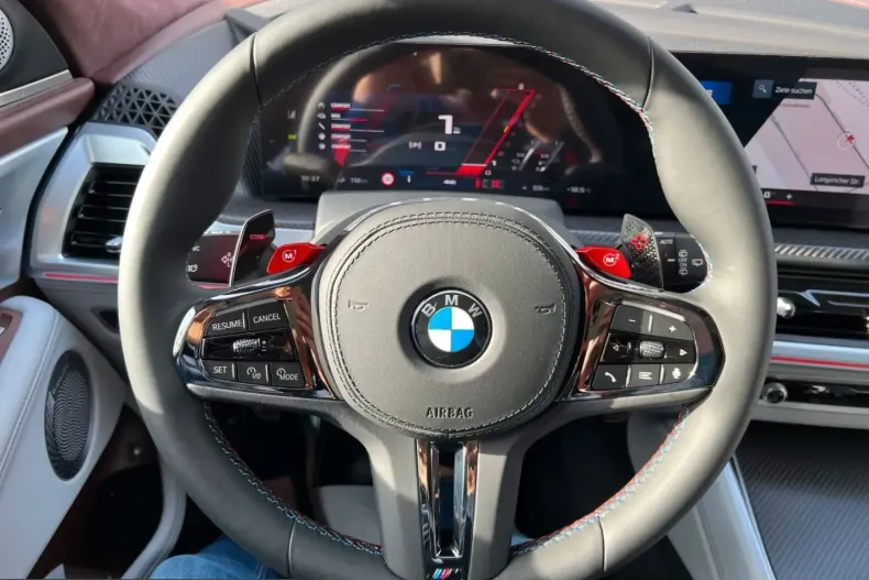 BMW XM (Seria X) din 2023 cu 16.450 km - oferta BMW217595 - foto 28