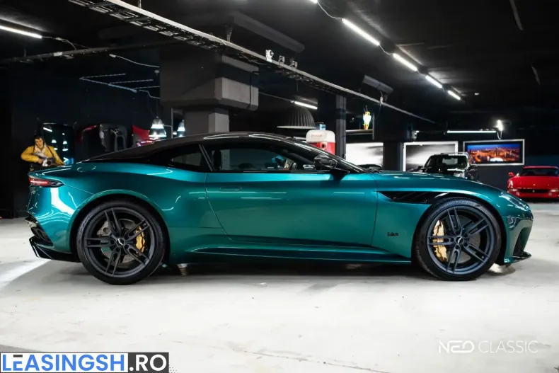 Aston Martin DBS din 2022 cu 35.201 km - oferta AST217598 - foto 5