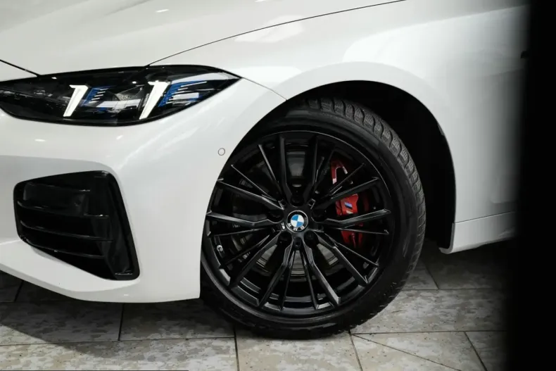 BMW M440 (Seria 4) din 2025 cu 25.122 km - oferta BMW217617 - foto 5