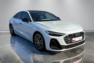 Audi A5 din 2024 - oferta AUD217620