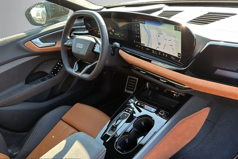 Audi A5 din 2024 cu 10.125 km - oferta AUD217620 - foto 13