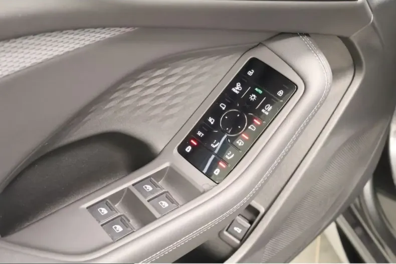Audi Audi A5 din 2025 cu 19.112 km - oferta AUD217622 - foto 19