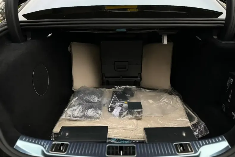 Mercedes-Benz S 580 (Clasa S) din 2026 cu 25 km - oferta MER217631 - foto 26