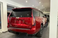 Cadillac Escalade din 2025 cu 3.000 km - oferta CAD217640 - foto 3