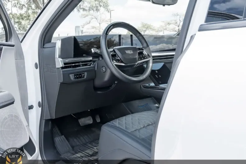 Cadillac Escalade din 2024 cu 16.950 km - oferta CAD217641 - foto 9