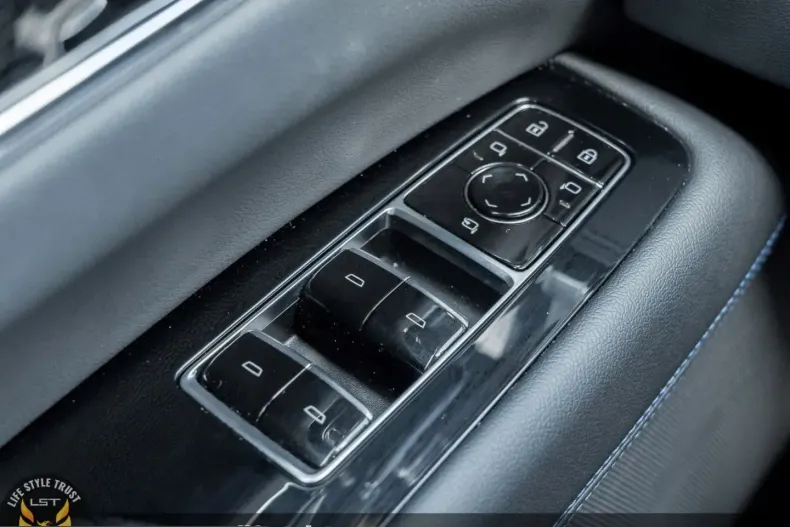 Cadillac Escalade din 2024 cu 16.950 km - oferta CAD217641 - foto 11