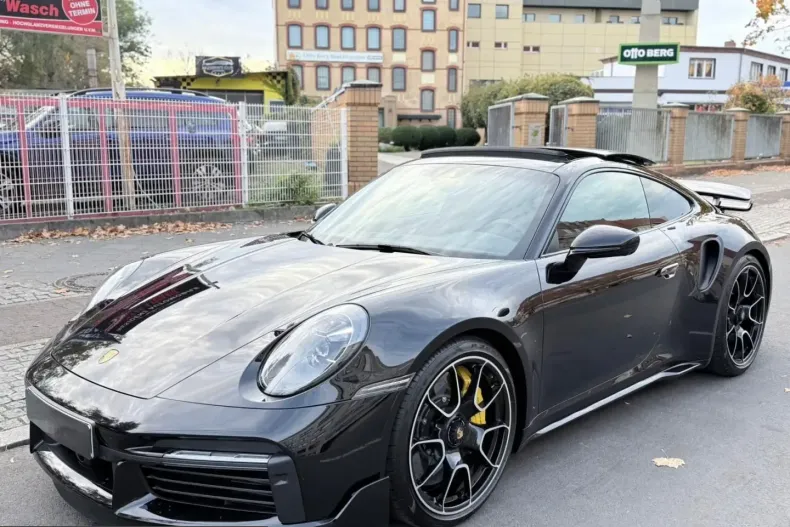 Porsche 992 din 2024 cu 7.790 km - oferta POR217644 - foto 1