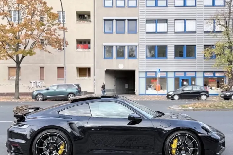 Porsche 992 din 2024 cu 7.790 km - oferta POR217644 - foto 5