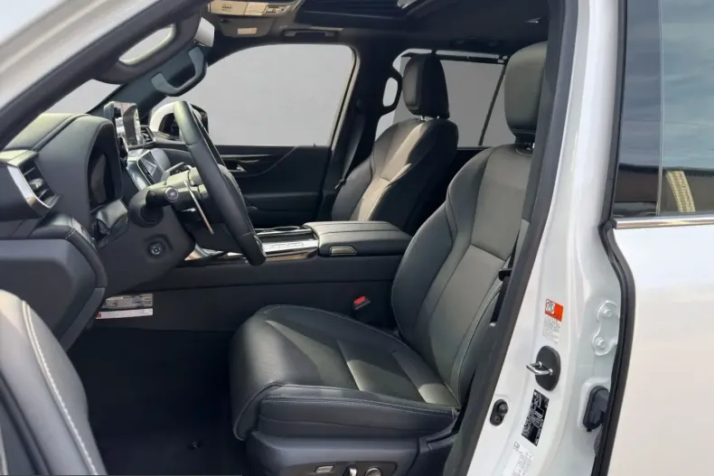 Lexus LX 500 din 2024 cu 1.154 km - oferta LEX217646 - foto 9