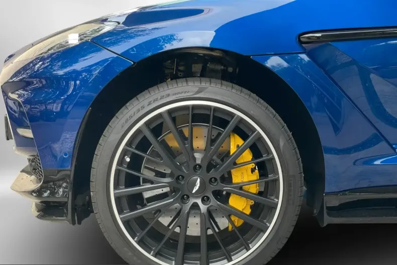 Aston Martin DBX din 2025 cu 5.000 km - oferta AST217650 - foto 8