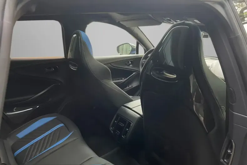 Aston Martin DBX din 2025 cu 5.000 km - oferta AST217650 - foto 15