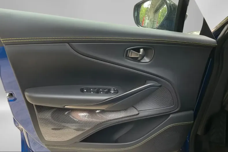 Aston Martin DBX din 2025 cu 5.000 km - oferta AST217650 - foto 20