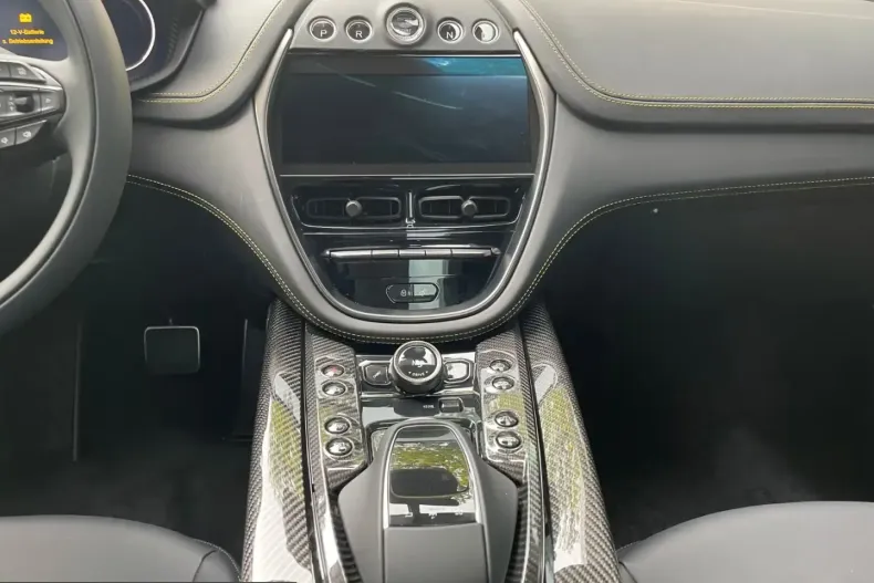 Aston Martin DBX din 2025 cu 5.000 km - oferta AST217650 - foto 22