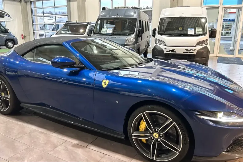 Ferrari Roma din 2025 cu 2.900 km - oferta FER217651 - foto 9
