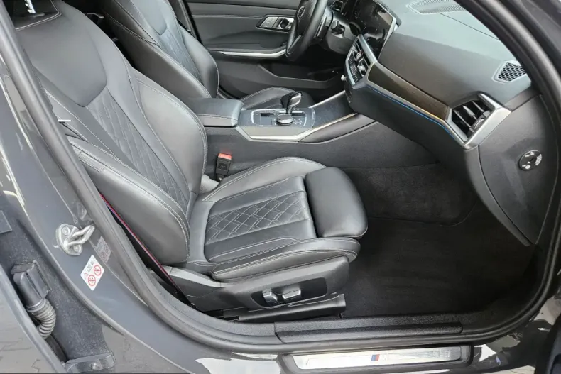 BMW 330 (Seria 3) din 2022 cu 85.300 km - oferta BMW217652 - foto 10