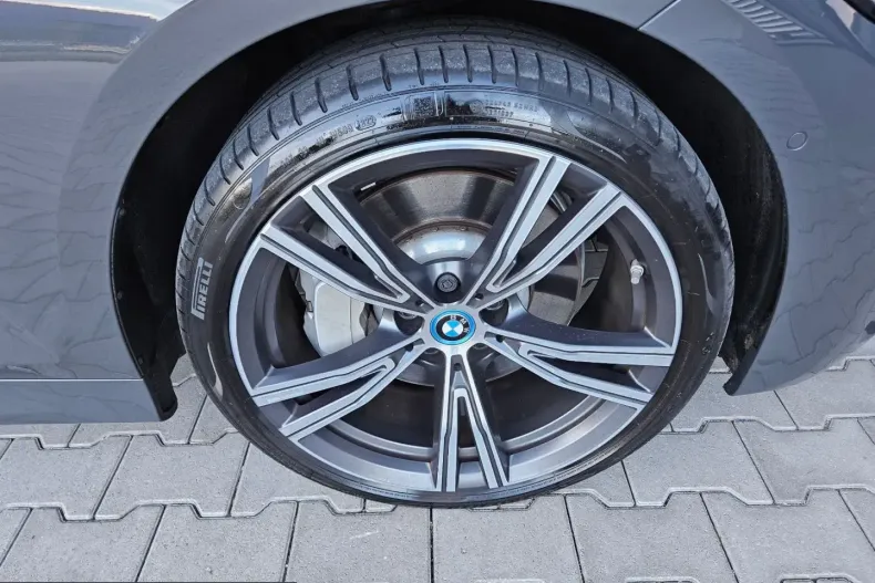 BMW 330 (Seria 3) din 2022 cu 85.300 km - oferta BMW217652 - foto 17