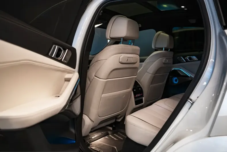 BMW X6 (Seria X) din 2024 cu 28.000 km - oferta BMW217653 - foto 8