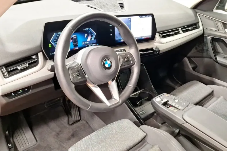 BMW X1 (Seria X) din 2025 cu 11.186 km - oferta BMW217665 - foto 4