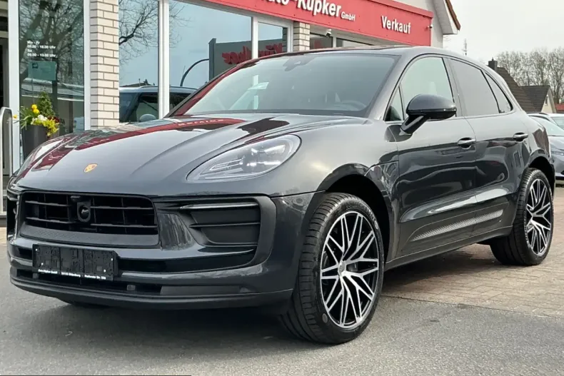 Porsche Macan din 2022 cu 56.256 km - oferta POR217671 - foto 1