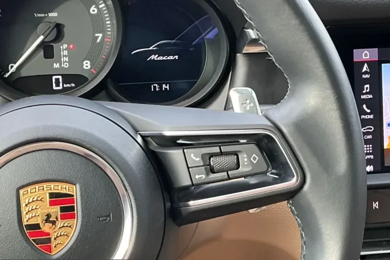Porsche Macan din 2022 cu 56.256 km - oferta POR217671 - foto 19