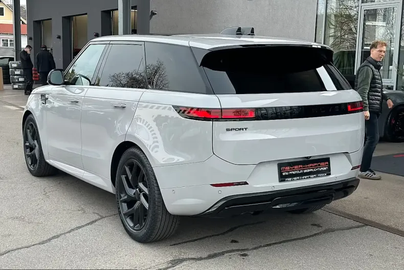 Land Rover Range Rover Sport din 2026 cu 66 km - oferta LAN217681 - foto 6