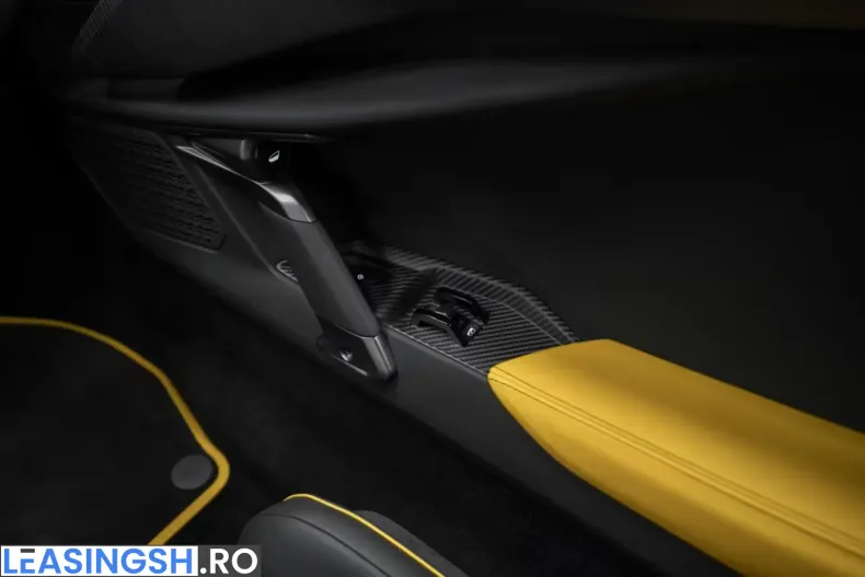 Lamborghini Revuelto din 2026 cu 89 km - oferta LAM217685 - foto 18