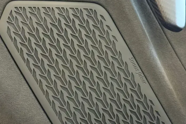 Lamborghini Revuelto din 2025 cu 71 km - oferta LAM217687 - foto 13
