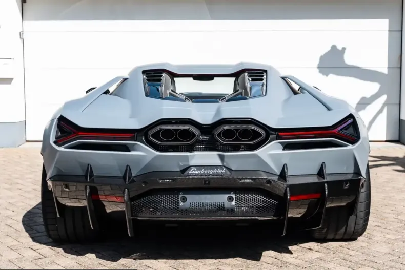 Lamborghini Revuelto din 2026 cu 90 km - oferta LAM217694 - foto 6