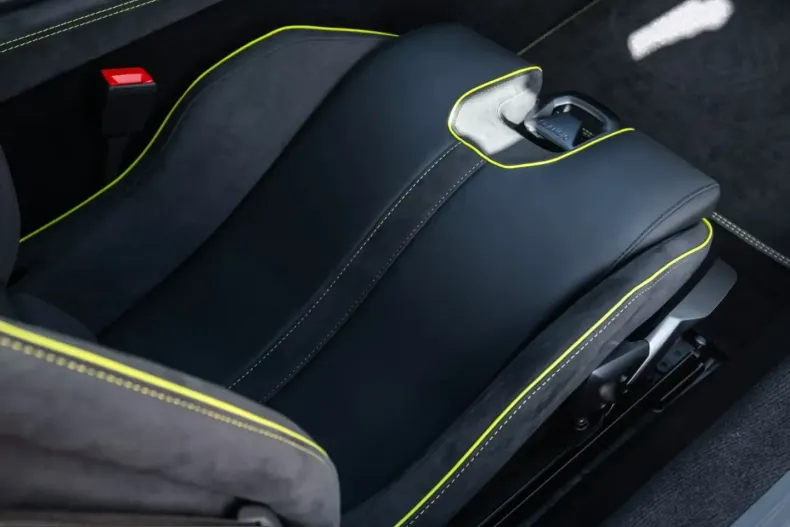 Lamborghini Revuelto din 2026 cu 90 km - oferta LAM217694 - foto 19