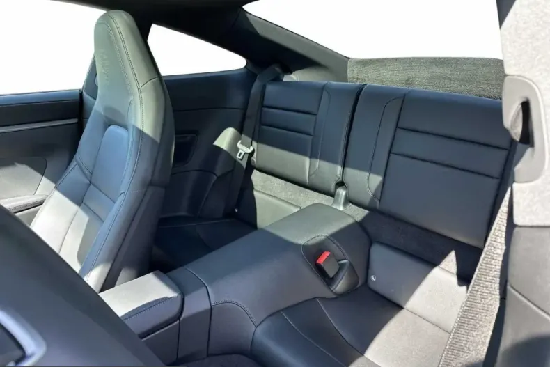 Porsche 911 din 2023 cu 3.500 km - oferta POR217695 - foto 14