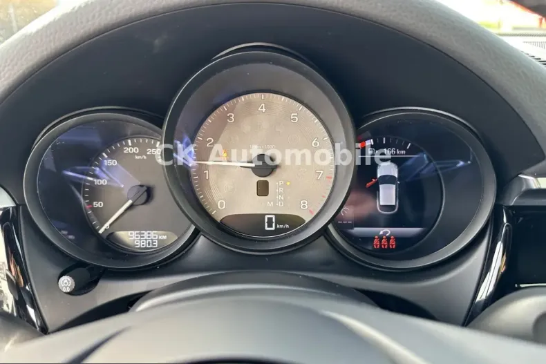 Porsche Macan din 2022 cu 96.386 km - oferta POR217699 - foto 14