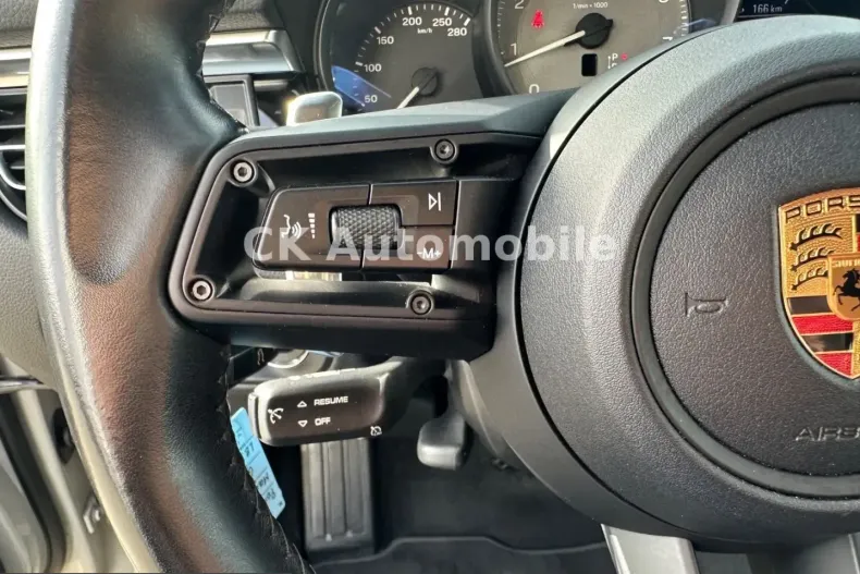Porsche Macan din 2022 cu 96.386 km - oferta POR217699 - foto 21