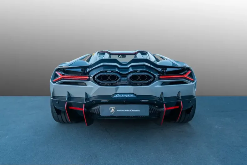 Lamborghini Revuelto din 2026 cu 55 km - oferta LAM217702 - foto 4