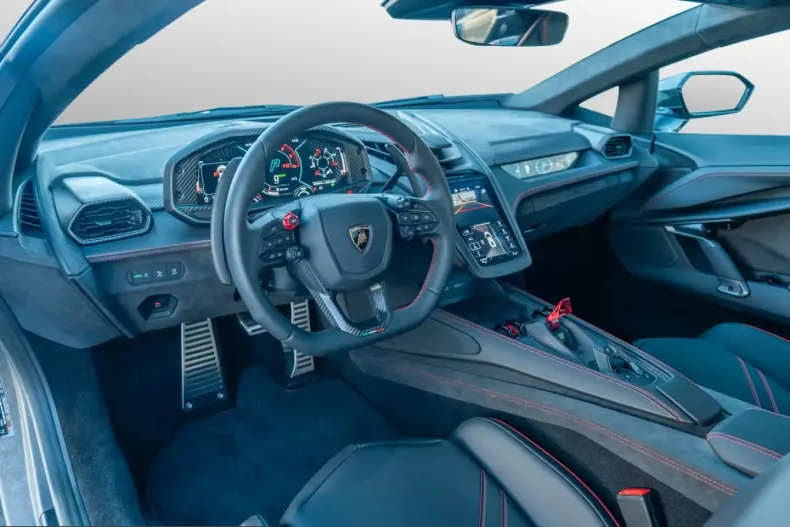 Lamborghini Revuelto din 2026 cu 55 km - oferta LAM217702 - foto 20