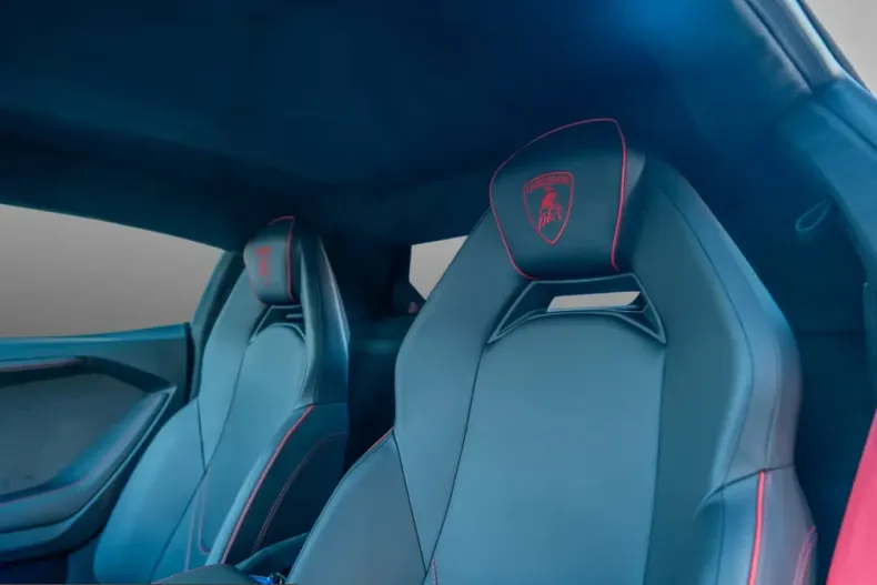 Lamborghini Revuelto din 2026 cu 55 km - oferta LAM217702 - foto 30